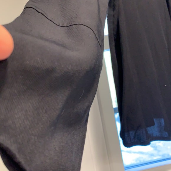 Top - Picture 2 of 5